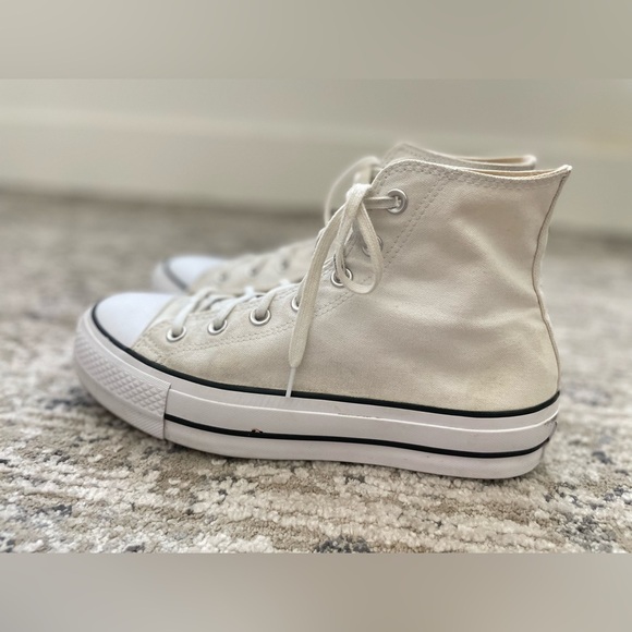 Converse Chuck Taylor All Star Lift High Top White Size 9 Womens Canvas - Picture 5 of 11